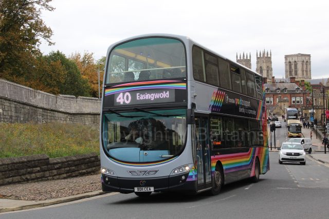 Bus photo 1