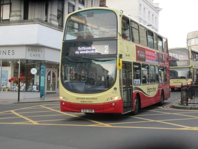 Bus photo 1