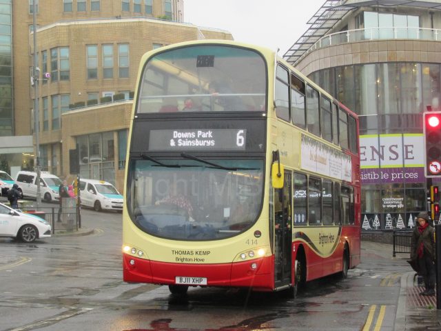 Bus photo 1