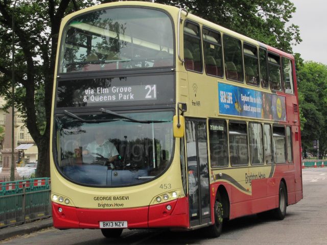Bus photo 1