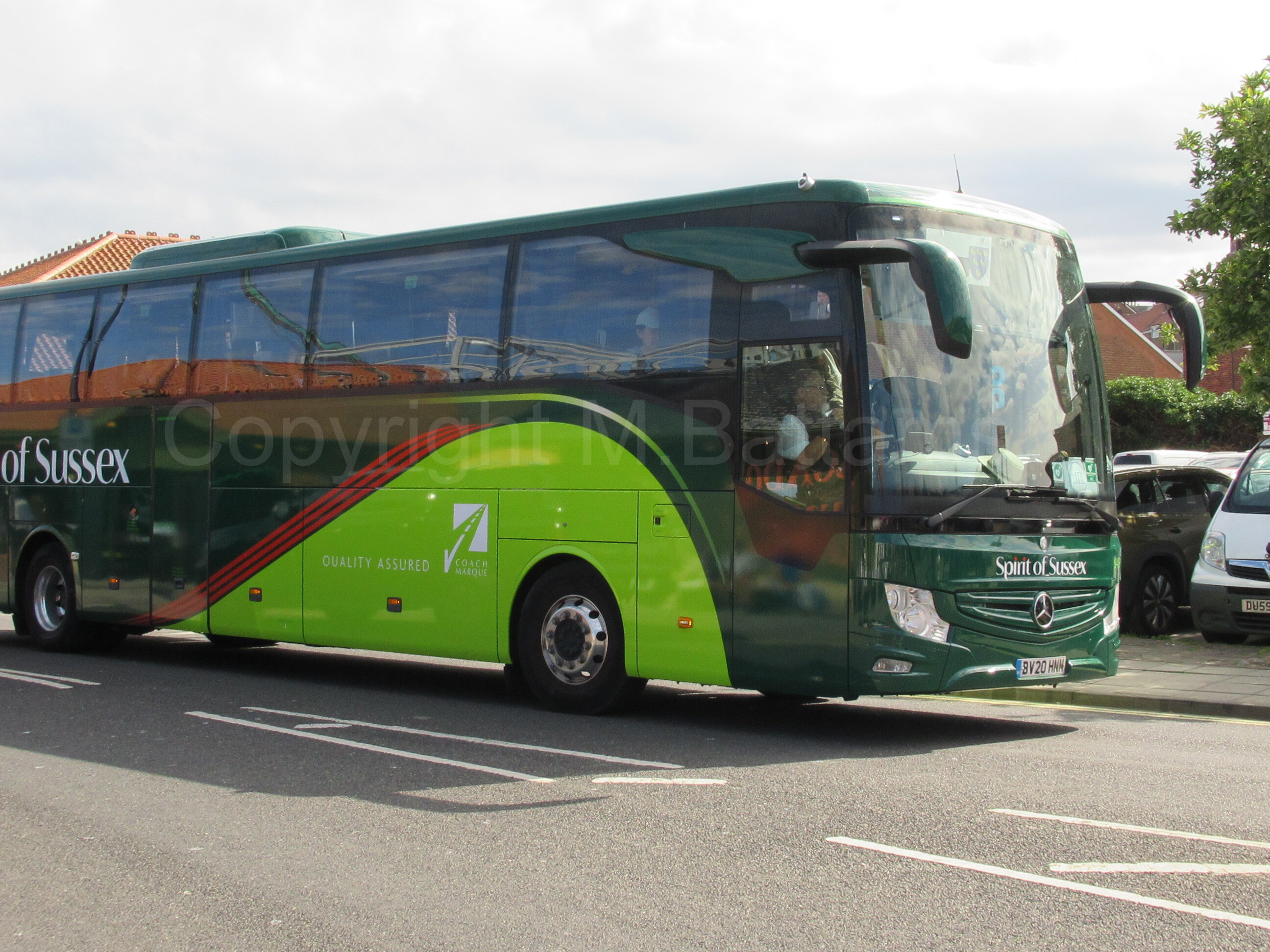 Bus photo 1