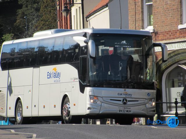 Bus photo 1