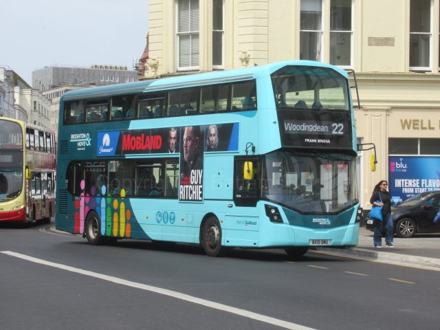 Bus photo 1