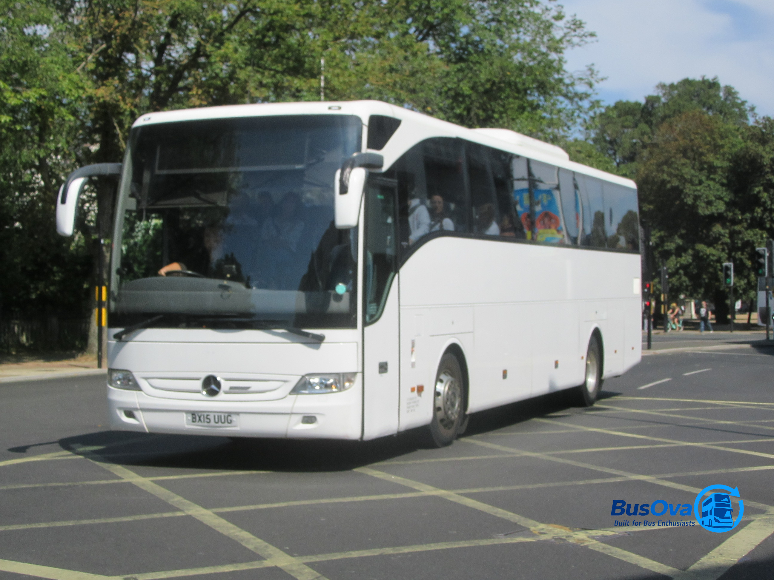 Bus photo 1