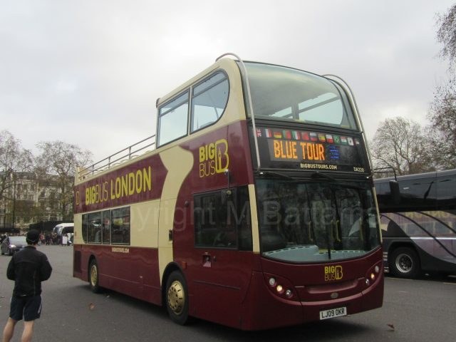 Bus photo 1
