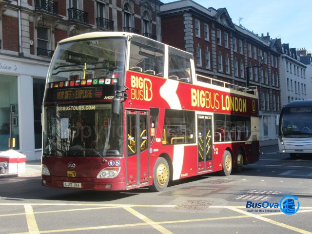 Bus photo 1