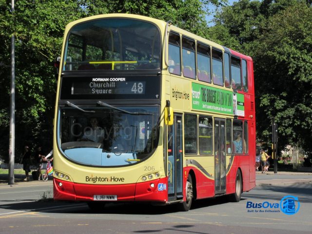 Bus photo 1
