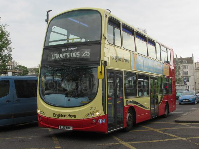 Bus photo 1