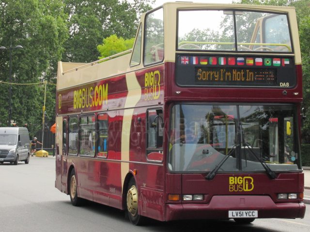 Bus photo 1