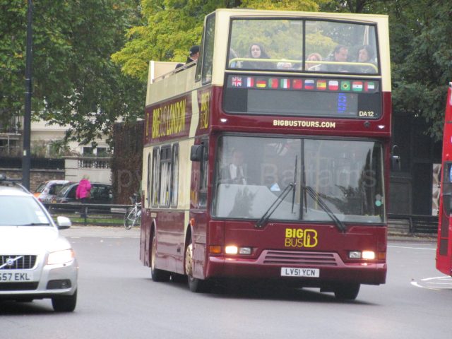 Bus photo 1