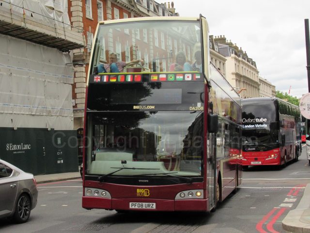 Bus photo 1