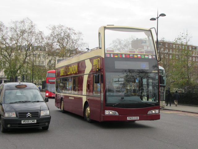 Bus photo 1