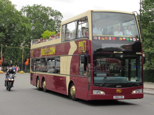 Bus photo 1