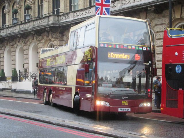 Bus photo 1