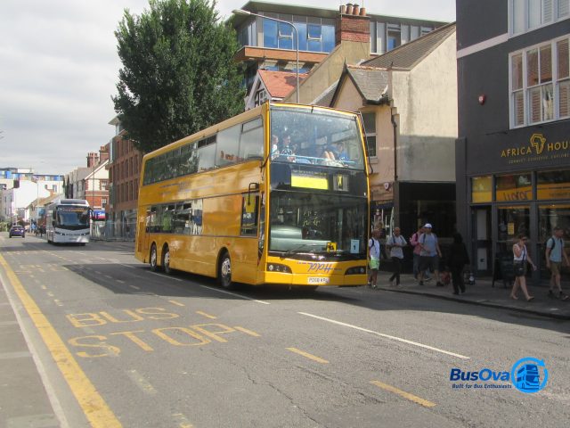 Bus photo 1