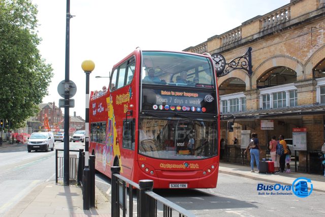Bus photo 1