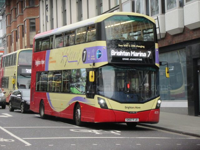 Bus photo 1