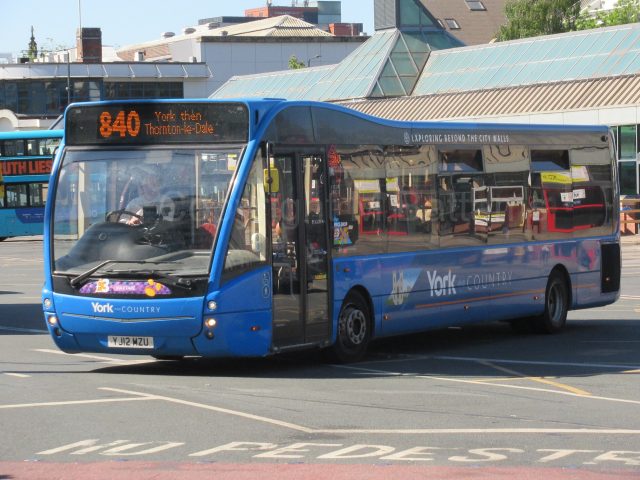 Bus photo 1