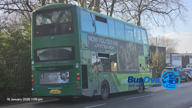 Bus photo 3