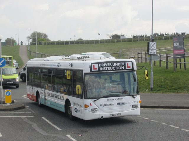 Bus photo 1