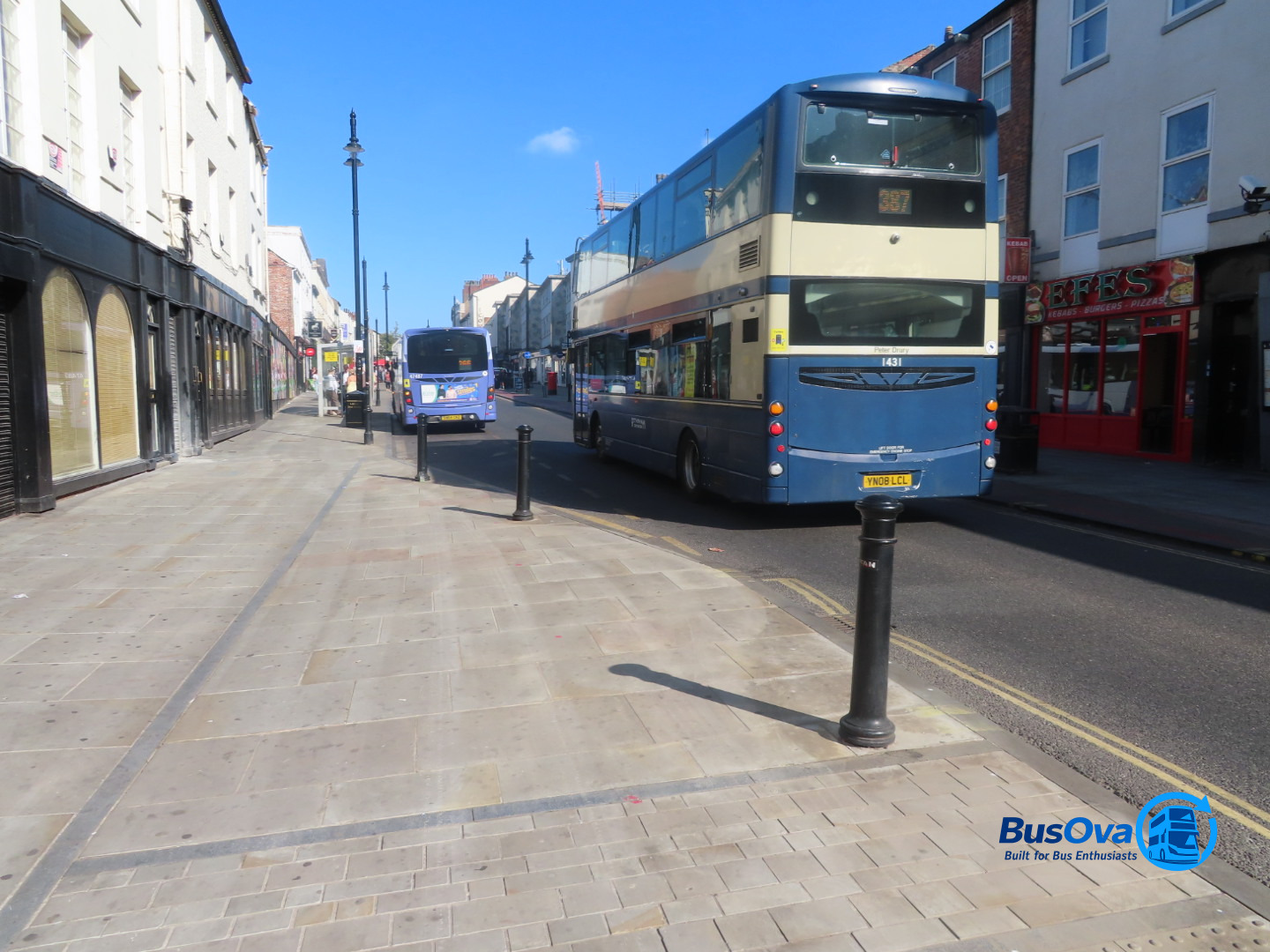 Bus photo 1