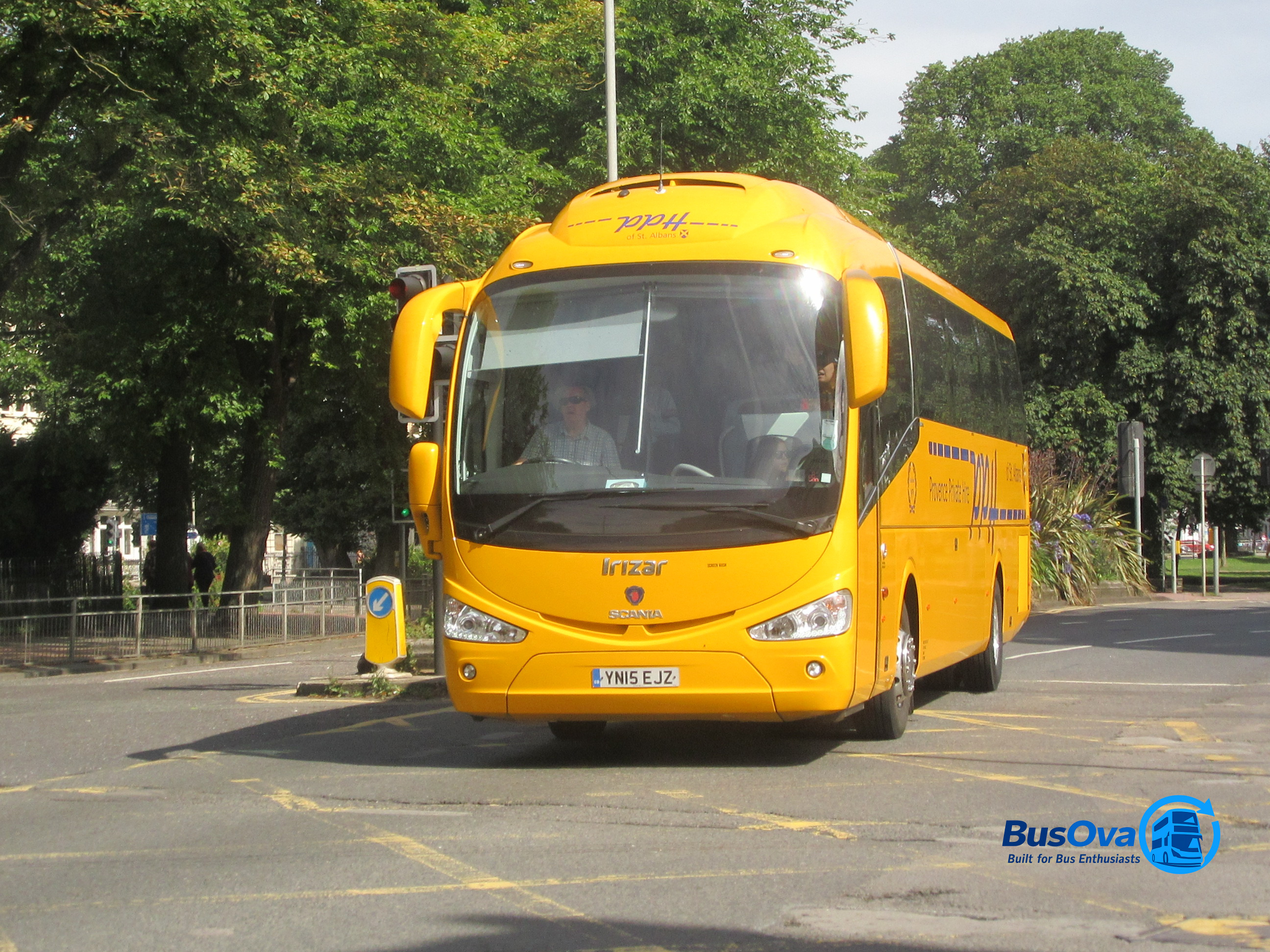 Bus photo 1
