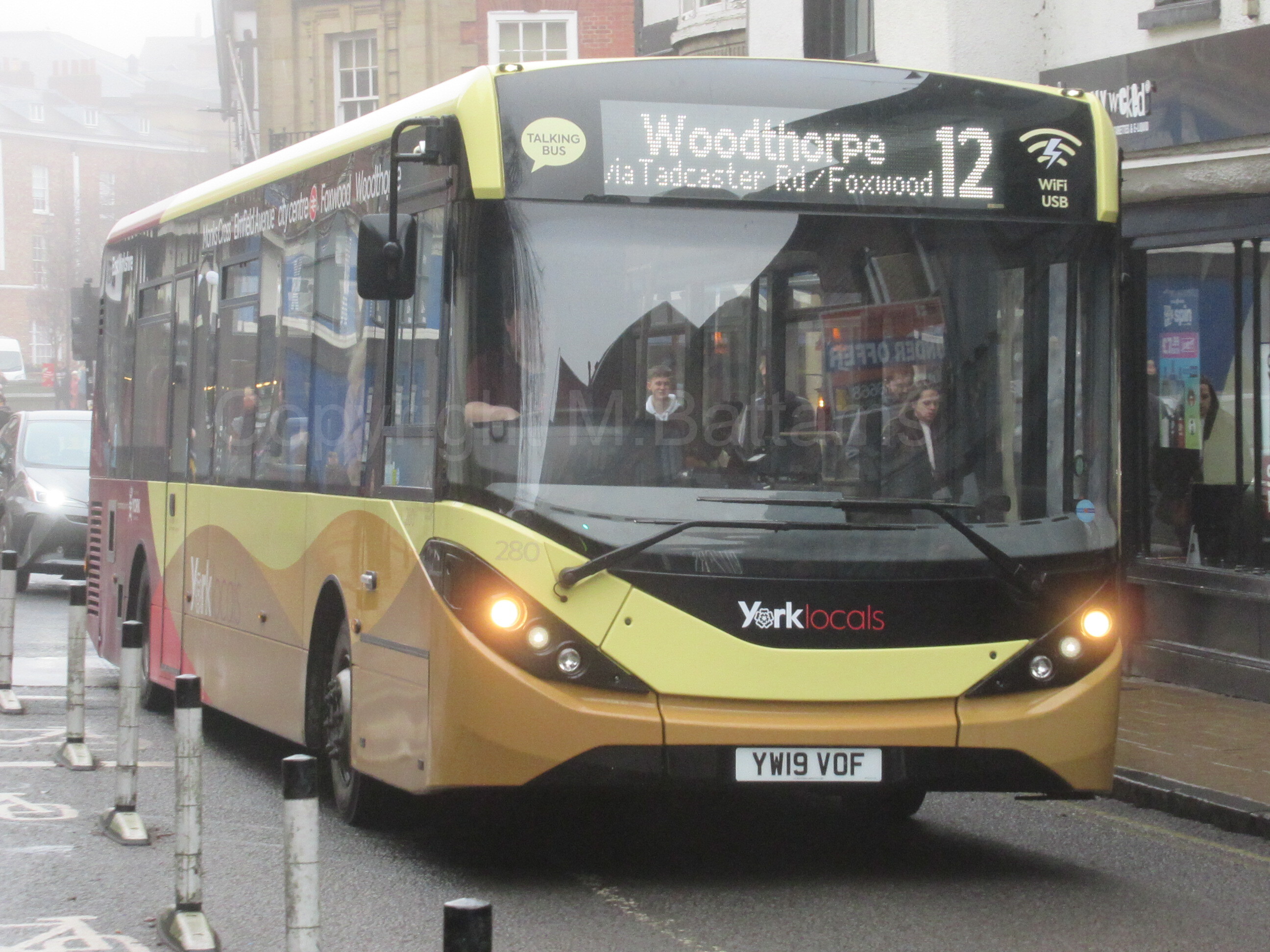 Bus photo 1