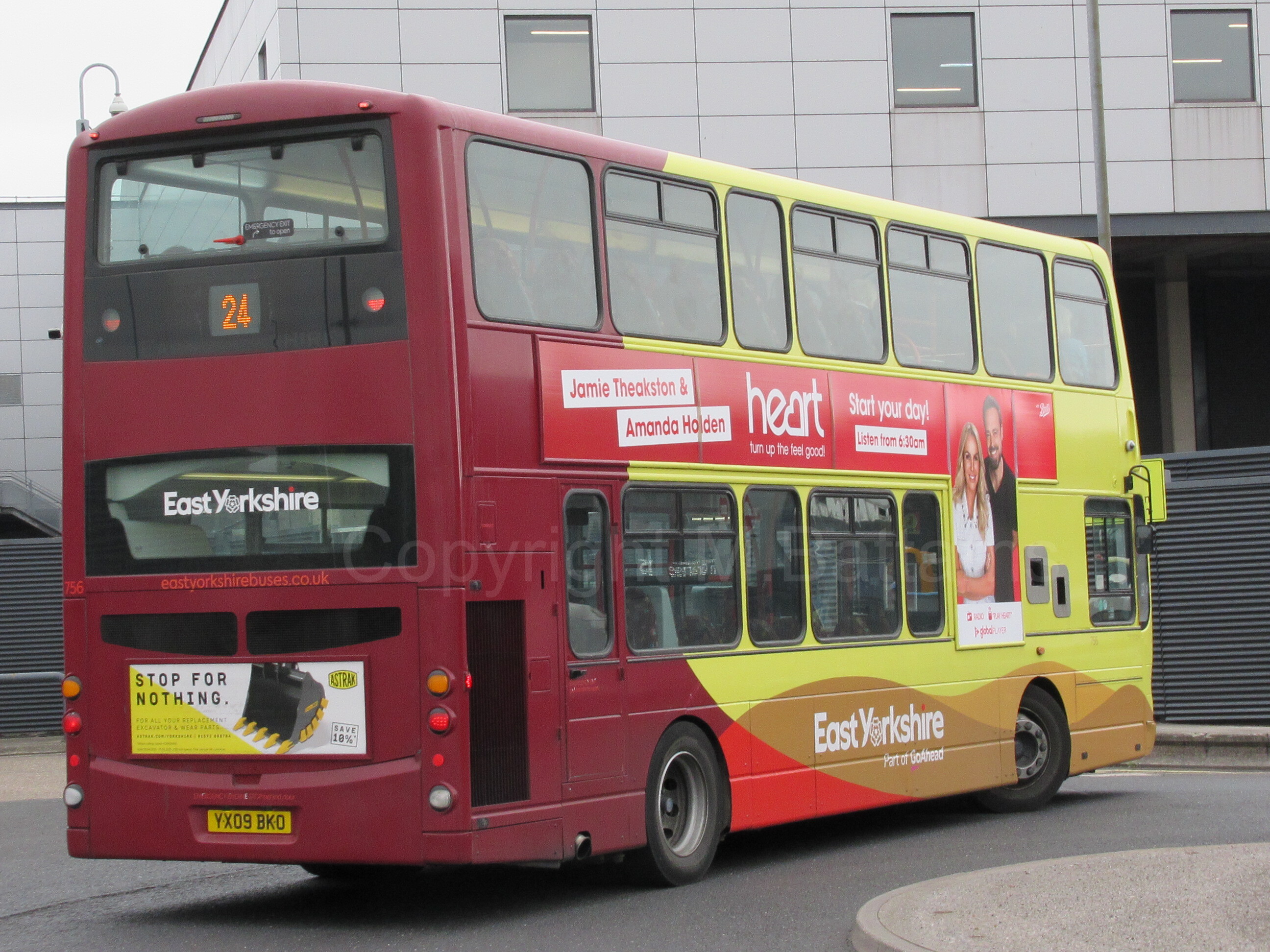 Bus photo 1