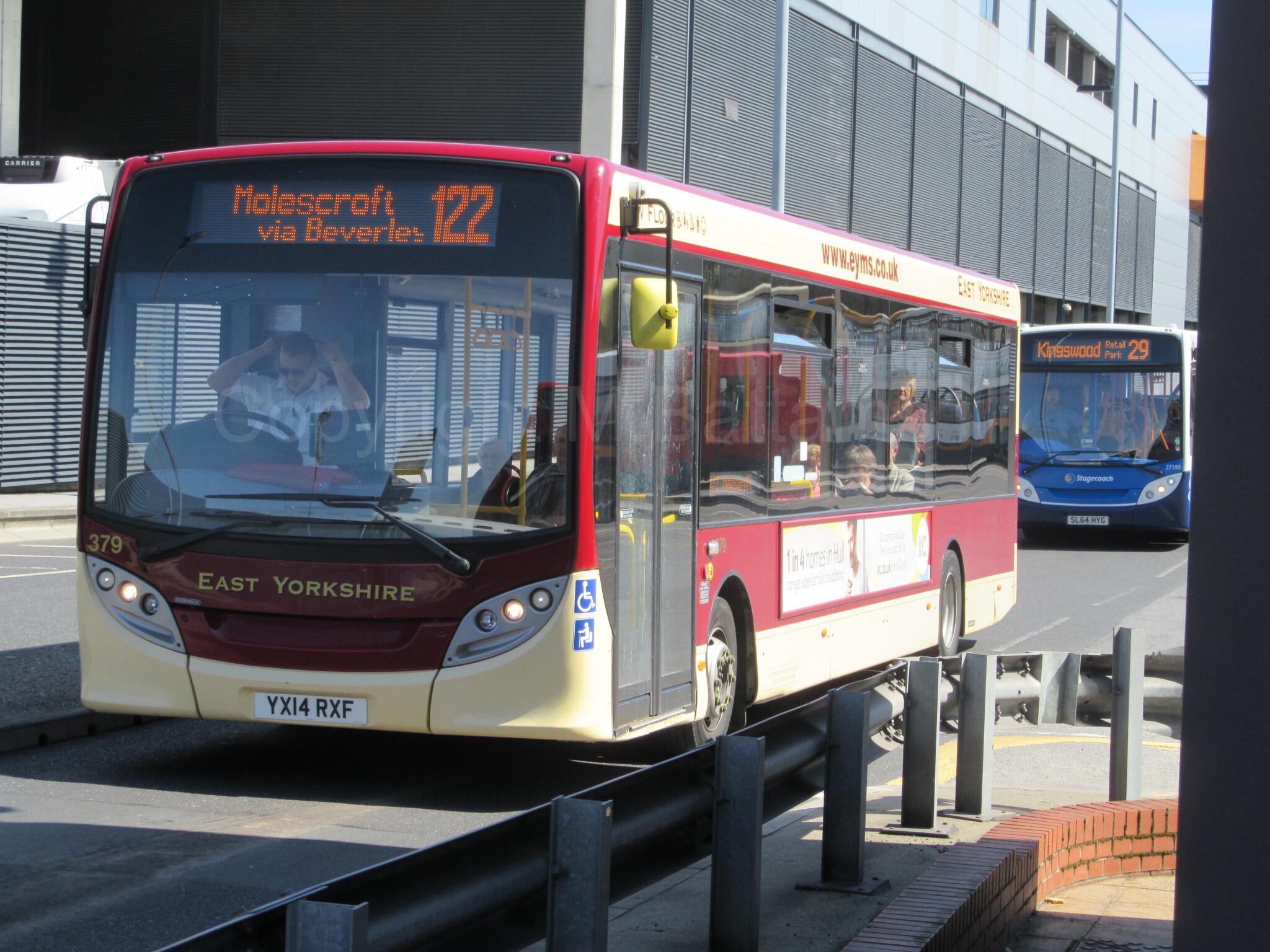 Bus photo 1