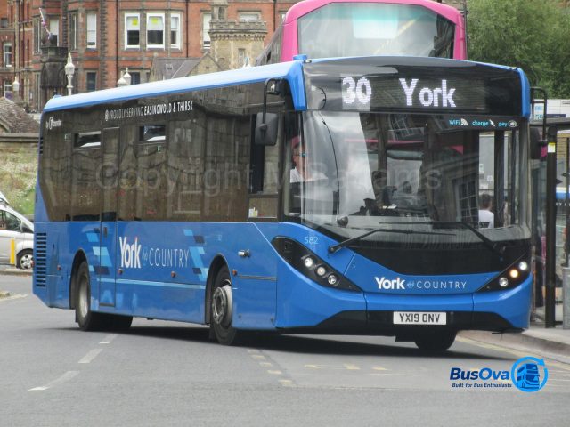 Bus photo 1