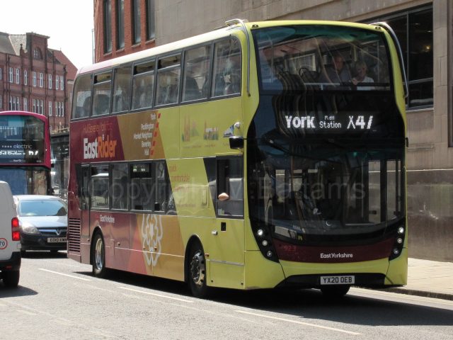 Bus photo 1