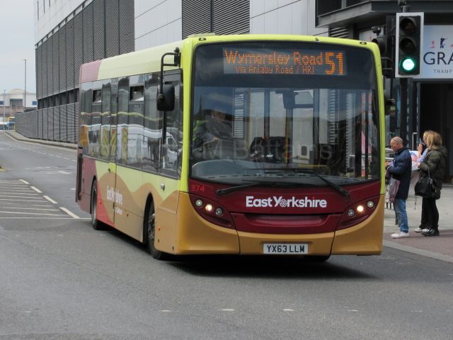 Bus photo 1