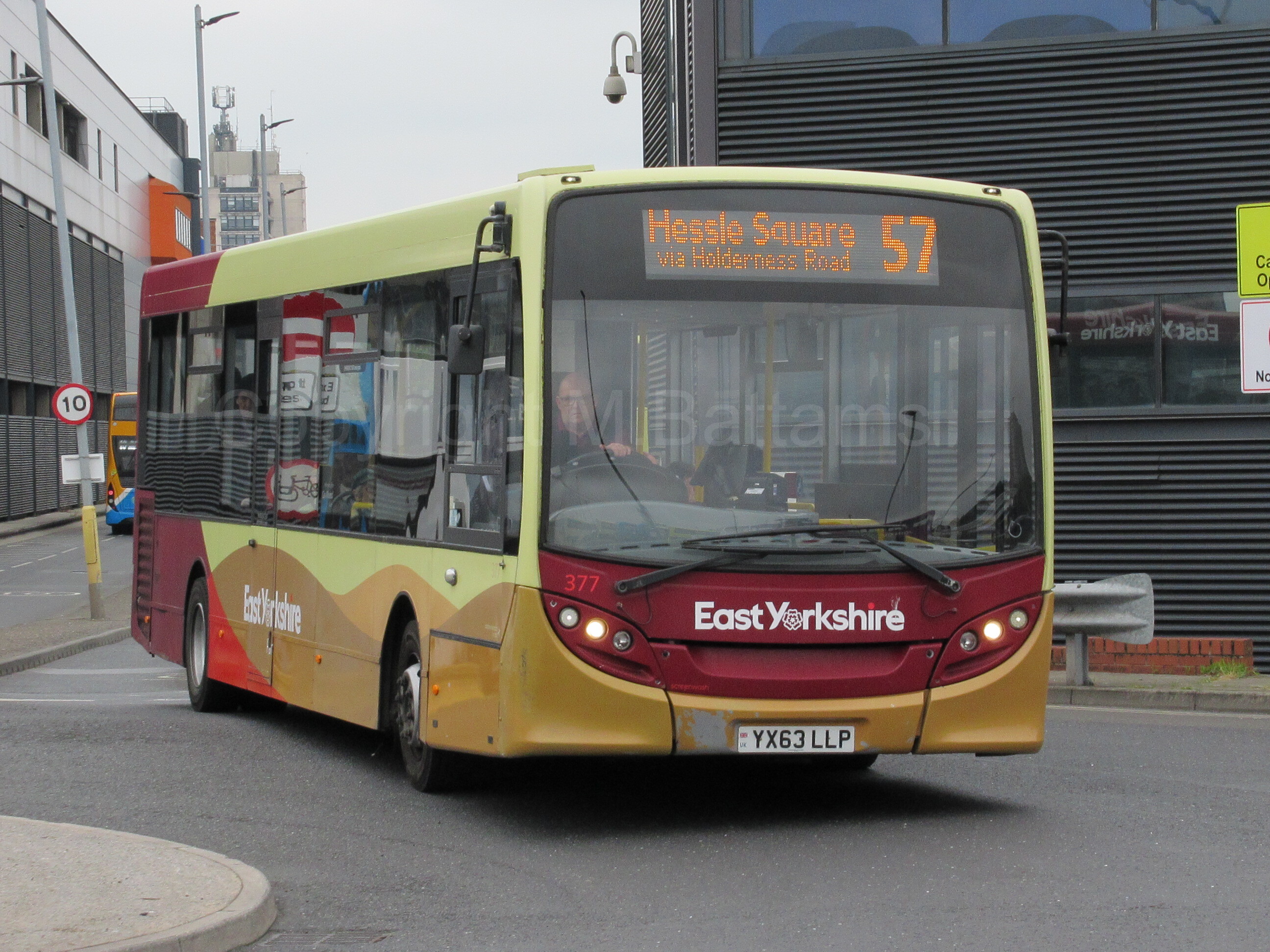 Bus photo 1