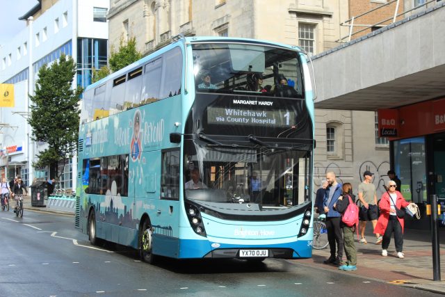 Bus photo 1