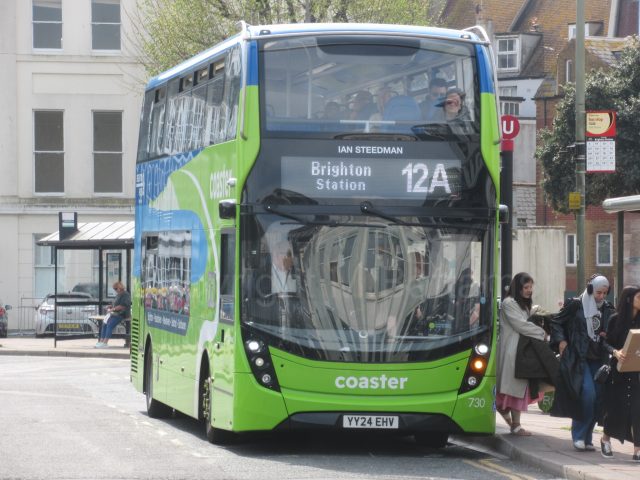 Bus photo 1
