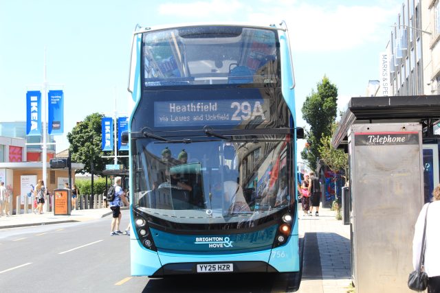 Bus photo 1